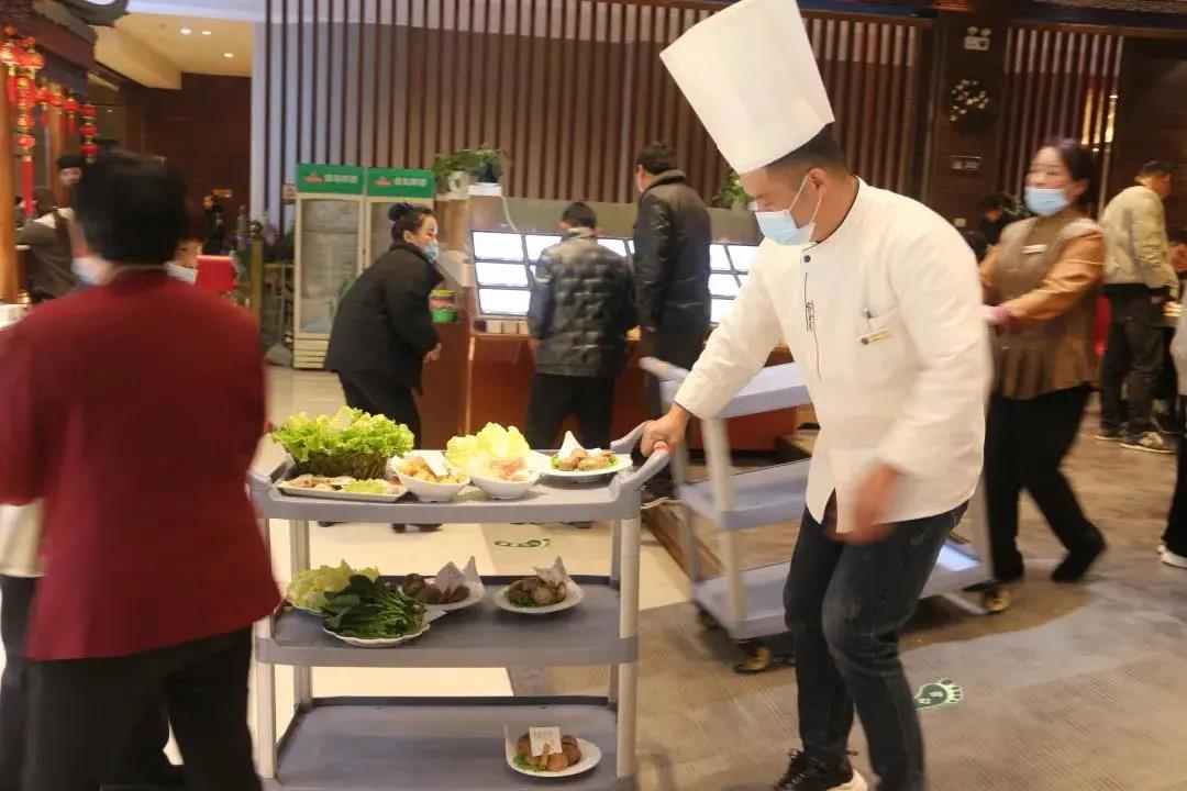尚尧火锅城“5大”吸粉秘诀,开业4年一直火,凭什么?